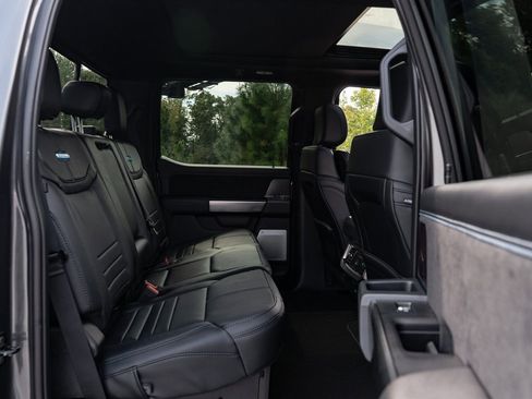 New 2026 Ford F250 Platinum w/ FX4 Off-Road Package AWD/4WD image 33