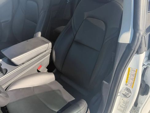 Used 2022 Tesla Model 3 RWD image 6
