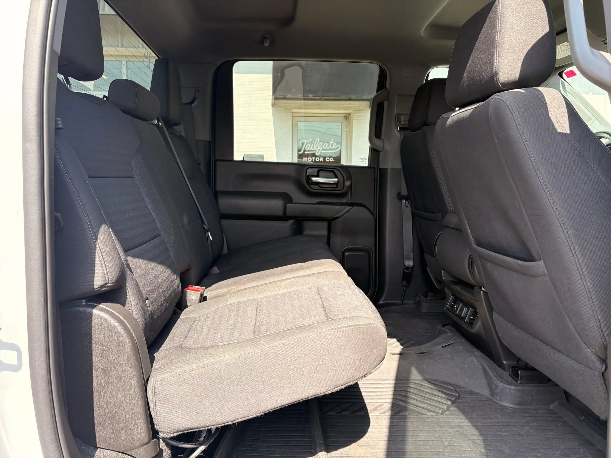 Used 2023 Chevrolet Silverado 2500 LT w/ Convenience Package AWD/4WD image 10