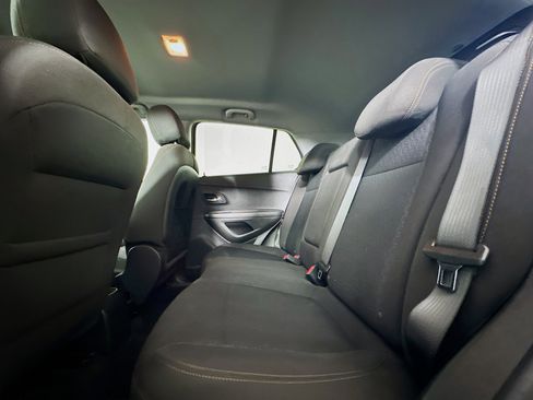 Used 2020 Chevrolet Trax LS w/ Tint and Cruise Package image 26