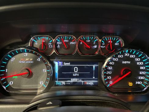 Used 2017 Chevrolet Silverado 1500 LT w/ All Star Edition image 26