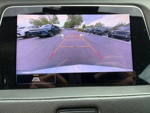 Used 2023 Cadillac XT4 Premium Luxury FWD image 28