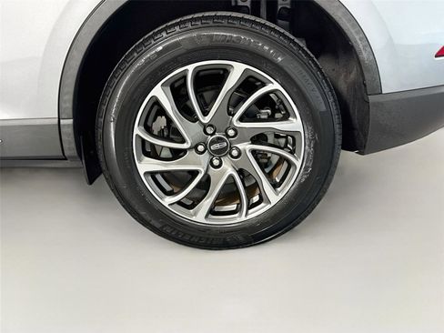 Used 2022 Lincoln Corsair FWD w/ Equipment Group 101A image 32