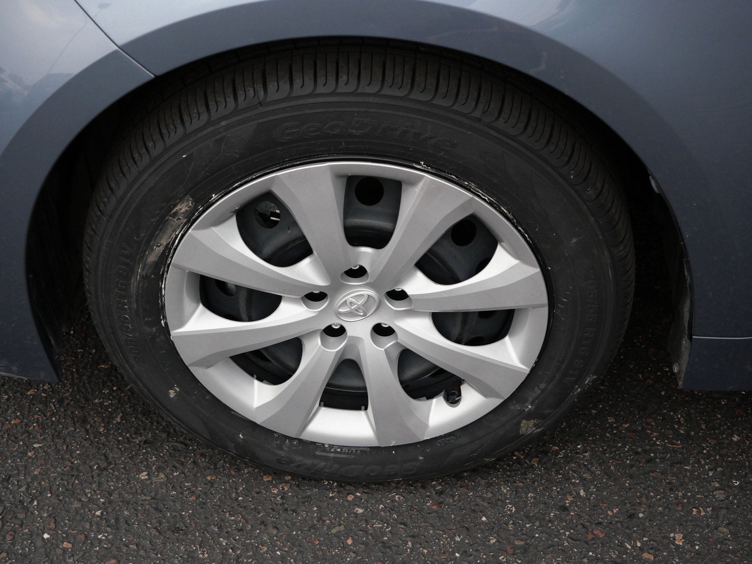 Certified 2024 Toyota Corolla LE FWD image 15