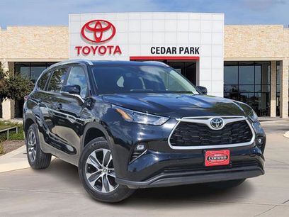 Certified 2025 Toyota Highlander XLE