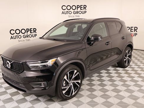 Used 2022 Volvo XC40 T5 R-Design w/ Advanced Package AWD/4WD image 11