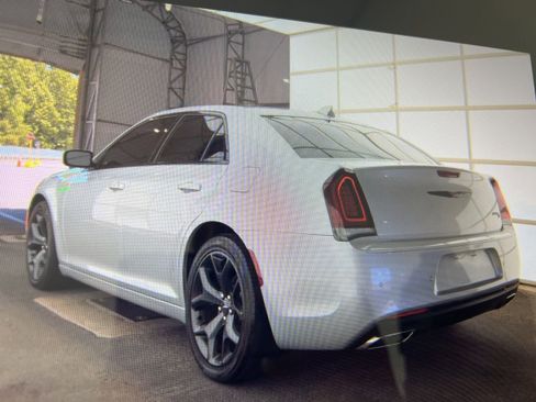 Used 2021 Chrysler 300 S RWD image 18
