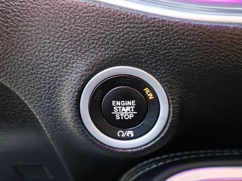 Used 2021 Dodge Challenger R/T image 29