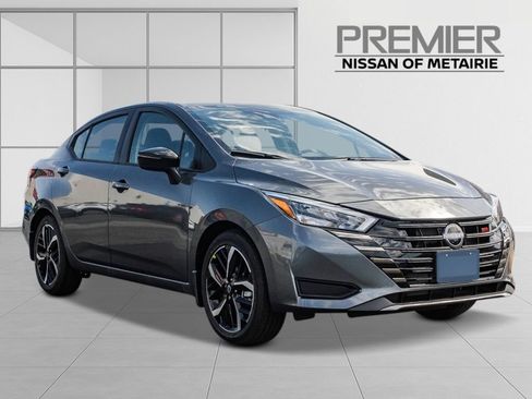 New 2025 Nissan Versa SR w/ Trunk Package image 5