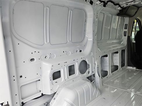 New 2026 Ford Transit 150 Low Roof image 22