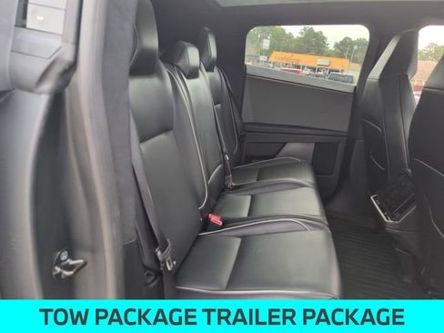 Used 2024 Tesla Cybertruck AWD Crew Cab image 24
