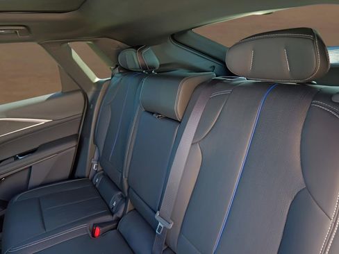 New 2026 Cadillac Lyriq Luxury w/ LPO, Floor Liner Package AWD/4WD image 21