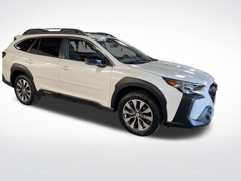 Used 2024 Subaru Outback Limited AWD/4WD image 8
