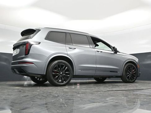 Used 2024 Cadillac XT6 Sport w/ LPO, Onyx Lite Package AWD/4WD image 59