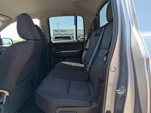 Used 2019 Honda Ridgeline Sport image 10