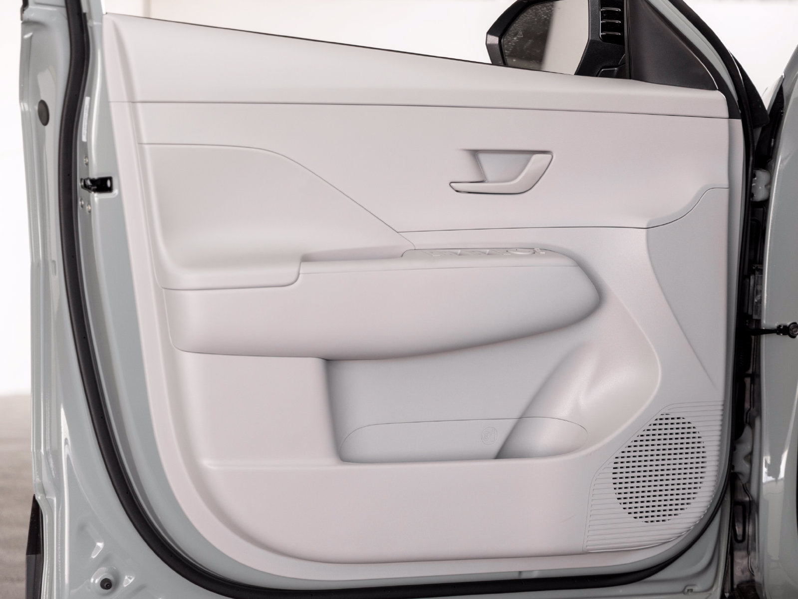 New 2027 Hyundai Kona SEL Sport FWD image 9