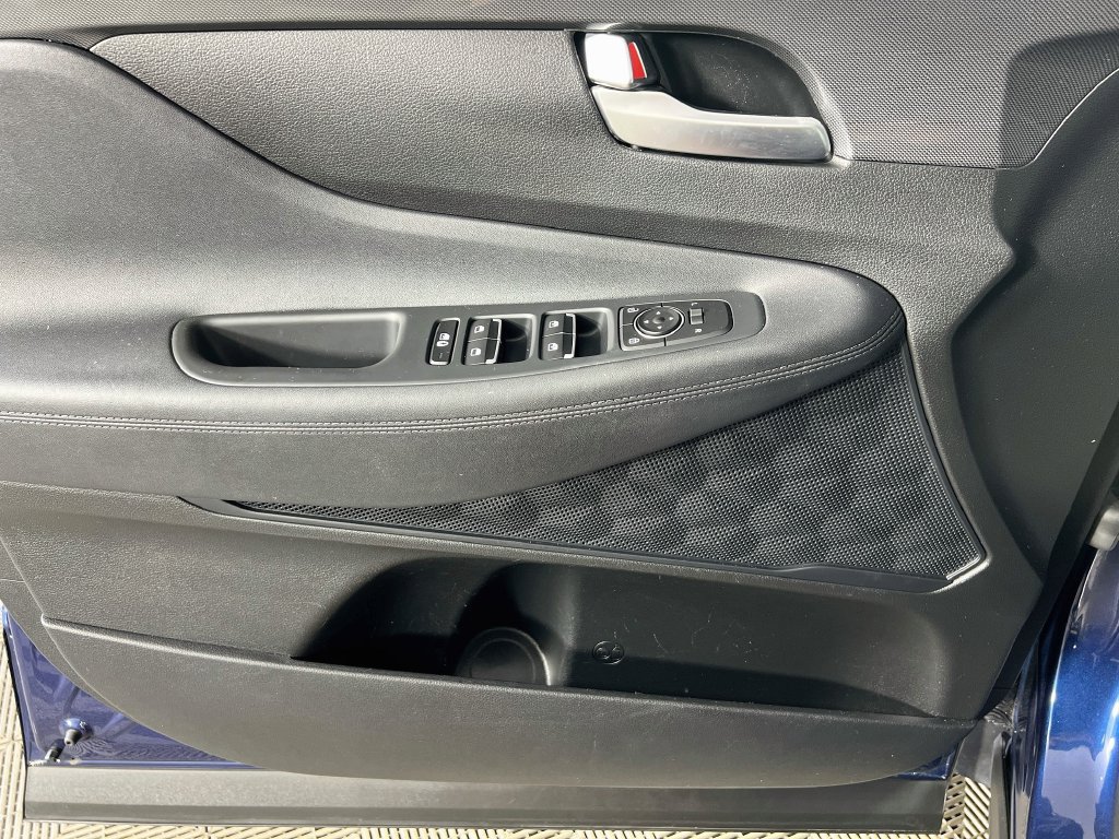 Used 2021 Hyundai Santa Fe SEL FWD image 12