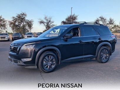 Certified 2022 Nissan Pathfinder SV w/ SV Black Package