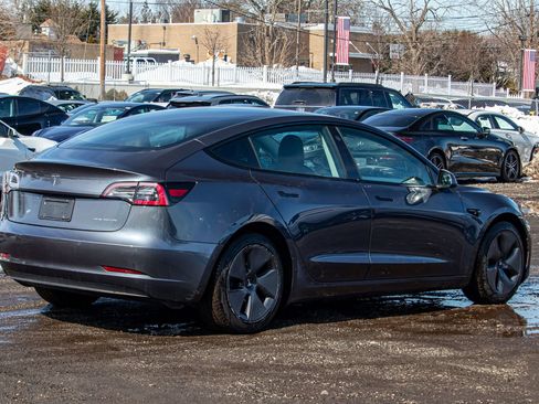 Used 2021 Tesla Model 3 Long Range image 6