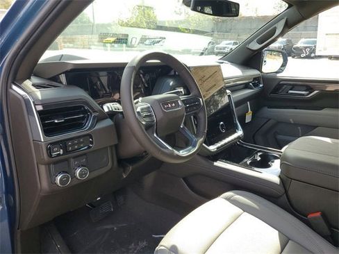 New 2026 GMC Yukon XL Elevation image 20