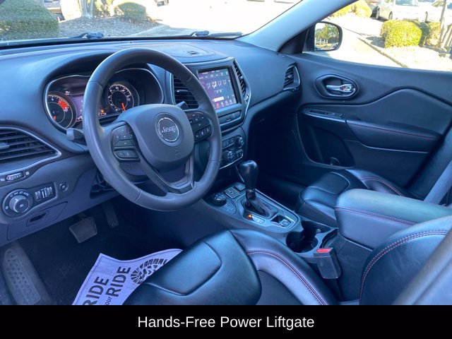 Used 2022 Jeep Cherokee Trailhawk w/ Technology Group B AWD/4WD image 8
