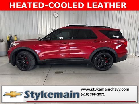 Used 2020 Ford Explorer ST w/ ST Street Pack image 3