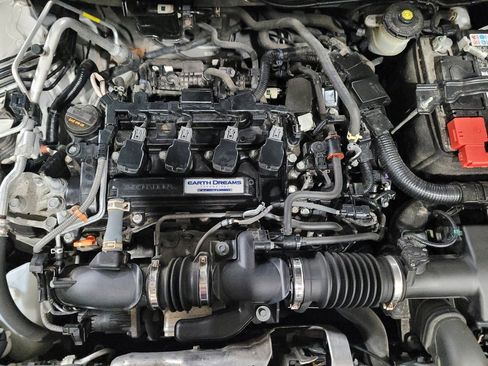 Used 2019 Honda Accord Sport image 30