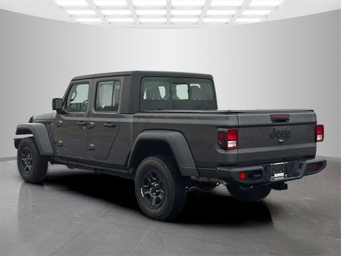 Used 2024 Jeep Gladiator Sport image 6
