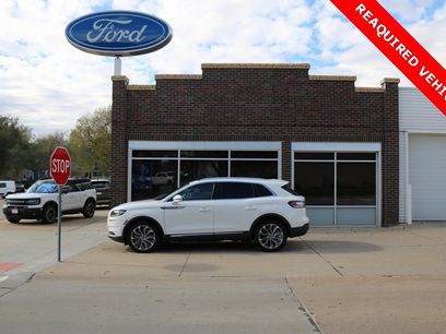 Used 2023 Lincoln Nautilus Reserve w/ Cargo Utility Package