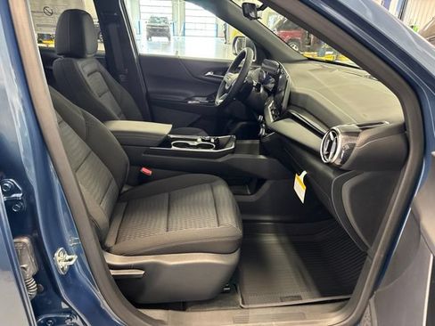 New 2026 Chevrolet Equinox LT w/ Safety and Technology Package AWD/4WD image 21