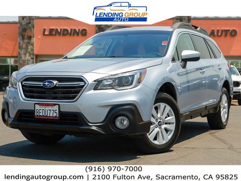 Used 2018 Subaru Outback 2.5i Premium image 1