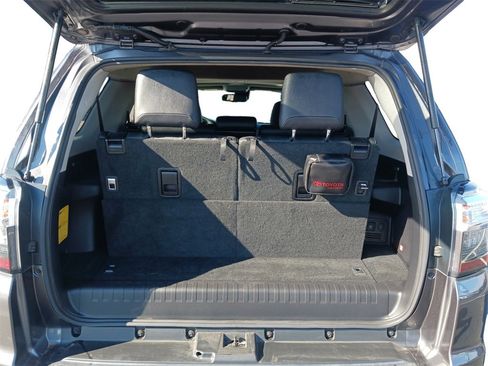Used 2022 Toyota 4Runner Limited image 29