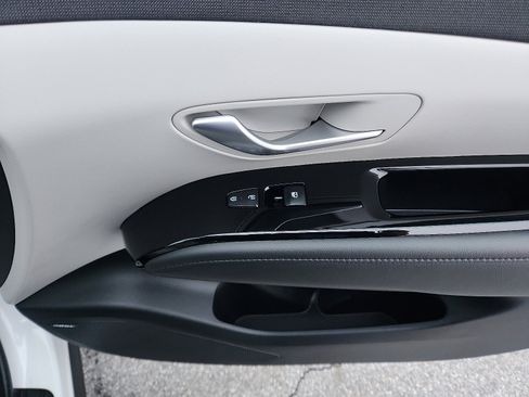 Certified 2024 Hyundai Tucson Limited image 35