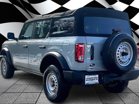 Certified 2022 Ford Bronco 4-Door image 12