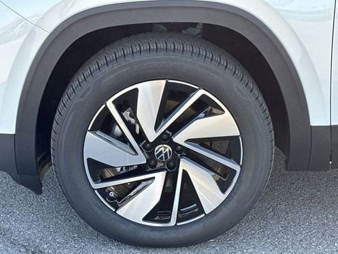 New 2026 Volkswagen Atlas SEL AWD/4WD image 24