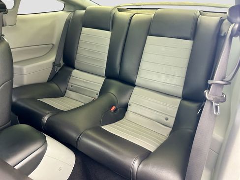Used 2008 Ford Mustang GT RWD image 18