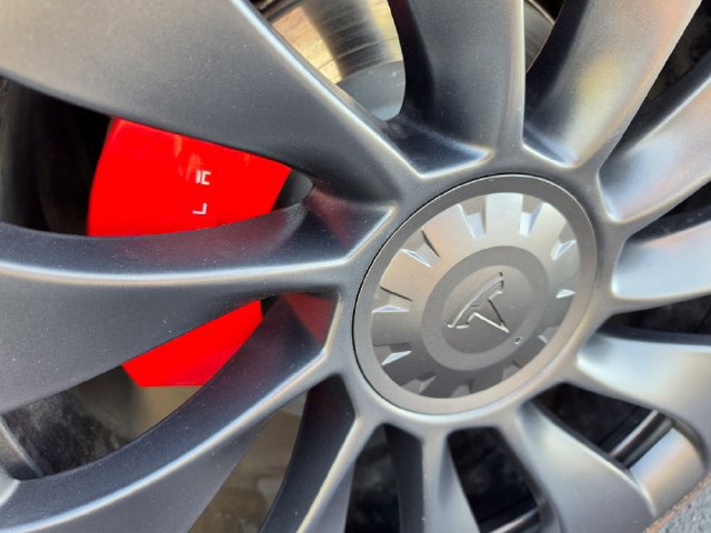 Used 2022 Tesla Model Y Performance AWD/4WD image 6