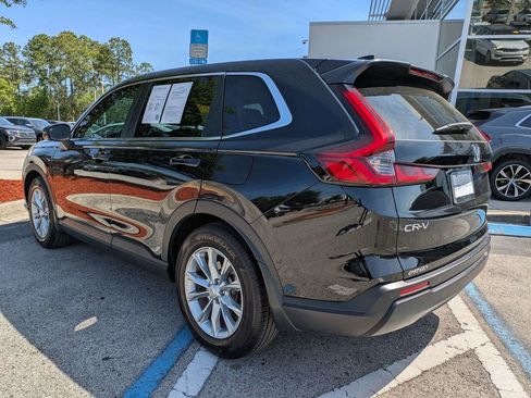 Used 2025 Honda CR-V EX-L image 4