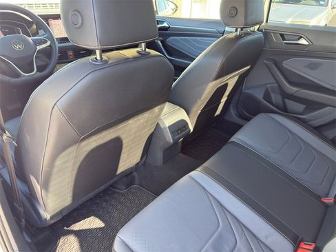 New 2025 Volkswagen Jetta SEL image 25