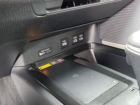 Certified 2025 Toyota Camry SE image 16