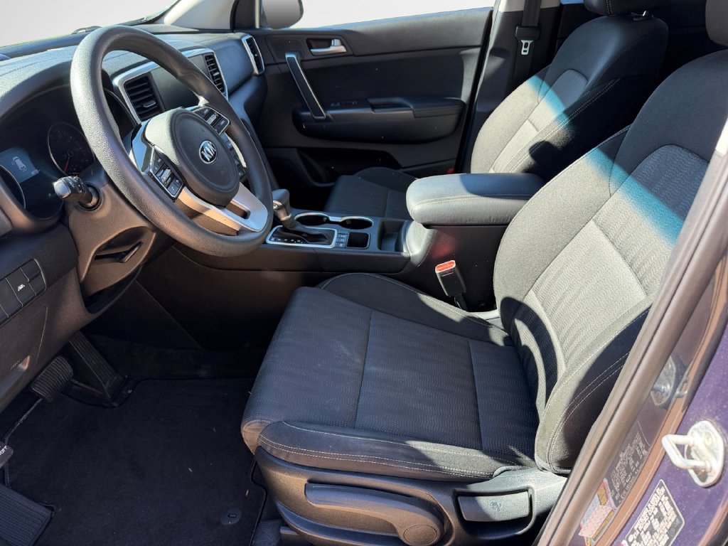 Used 2022 Kia Sportage LX AWD/4WD image 12