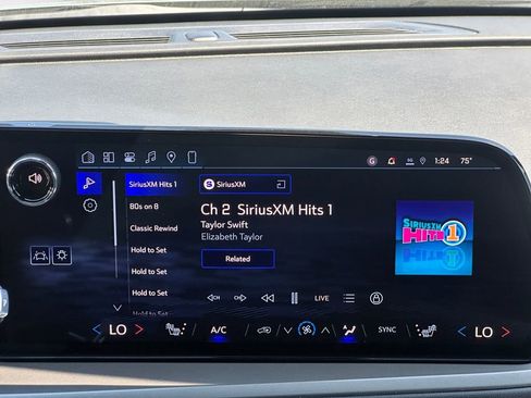 New 2026 Chevrolet Traverse LT w/ Driver Confidence Package FWD image 14