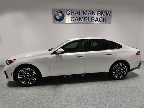 New 2026 BMW 530i w/ M Sport Package image 3