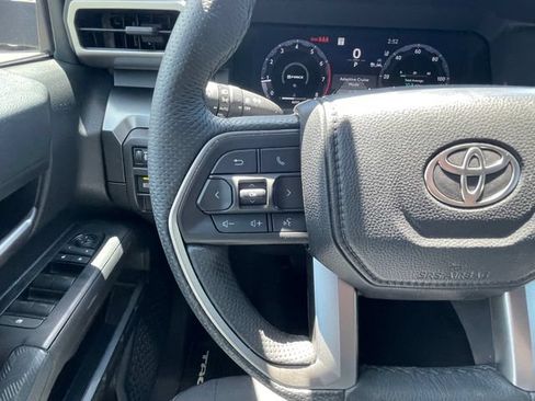 Used 2026 Toyota Tacoma TRD Off-Road AWD/4WD image 18