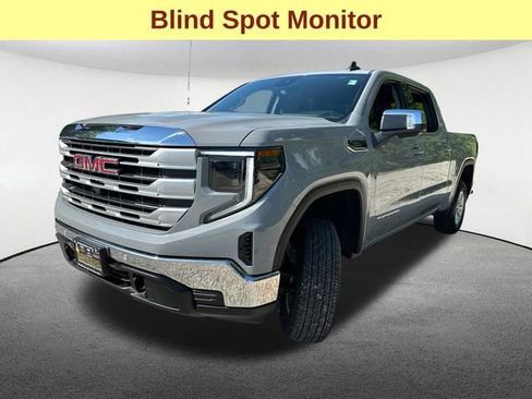 Used 2025 GMC Sierra 1500 SLE w/ Preferred Package AWD/4WD image 5