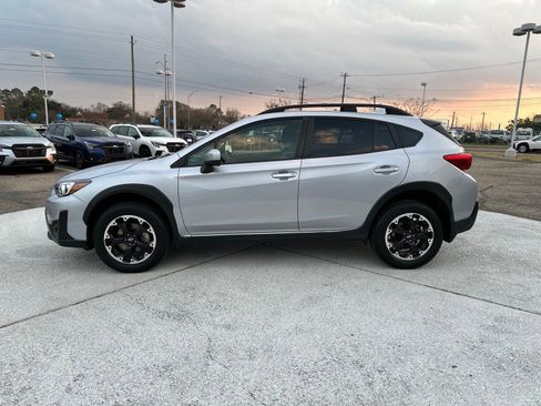 Certified 2023 Subaru Crosstrek 2.0i Premium image 4