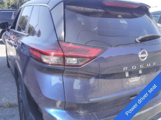 Used 2025 Nissan Rogue SV AWD/4WD image 9