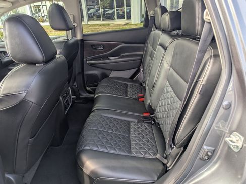 Used 2019 Nissan Murano Platinum image 17