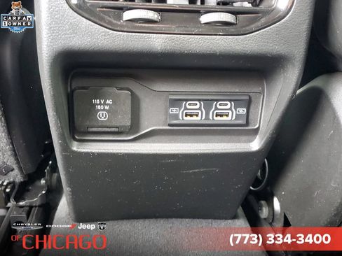 Used 2024 Jeep Grand Cherokee Altitude AWD/4WD image 13