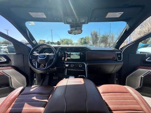 Used 2024 GMC Sierra 2500 Denali Ultimate w/ Max Trailering Package image 14